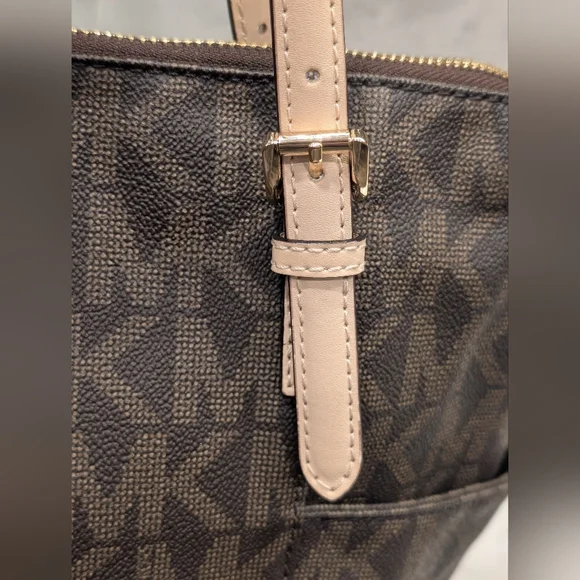 Michael Kors Tote Bag - EUC - Brown/Tan 12x11 Inches - Picture 4 of 12